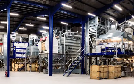 <p>Качественные семена и здоровое зерно благодаря безупречным технологиям обработки</p>